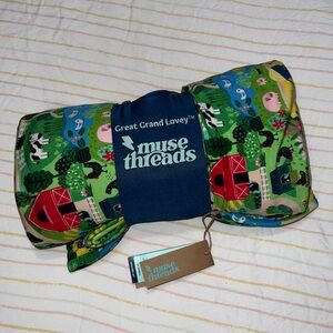 NWT Bamboo 50x70 Blanket